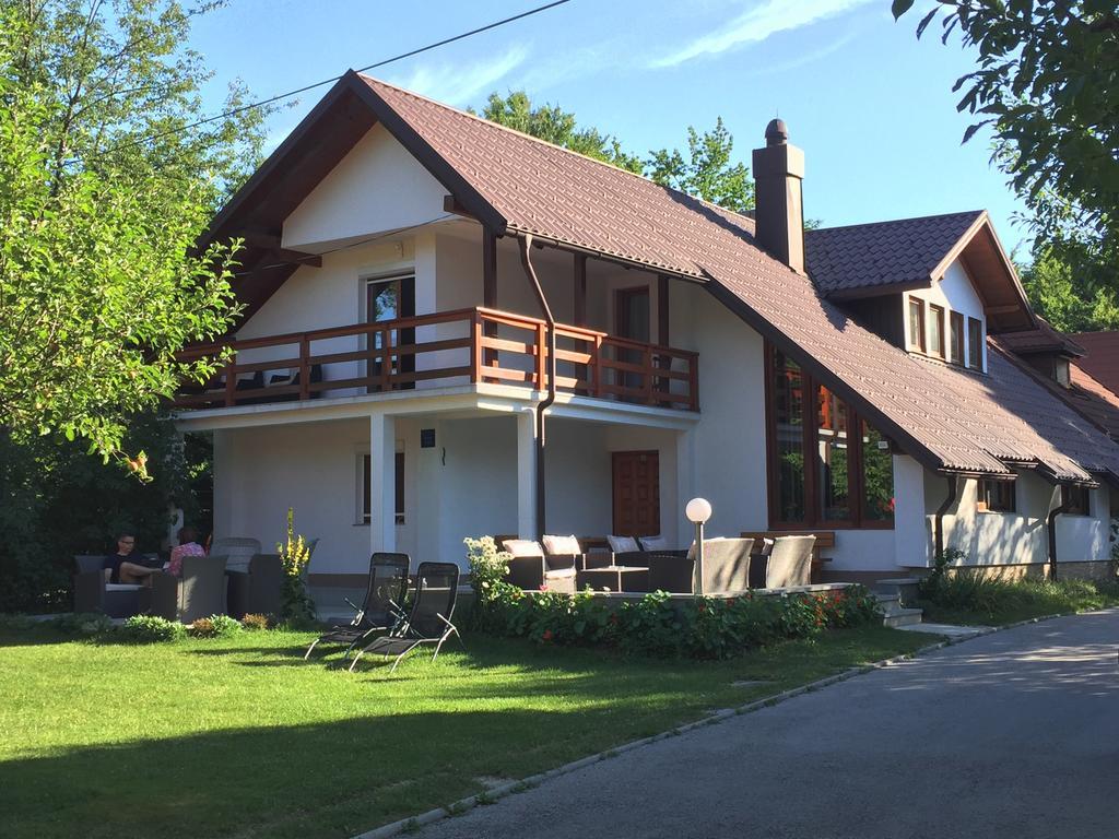 House Samardzic Otel Jezerce Dış mekan fotoğraf