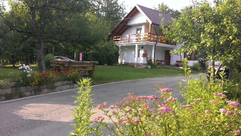 House Samardzic Otel Jezerce Dış mekan fotoğraf